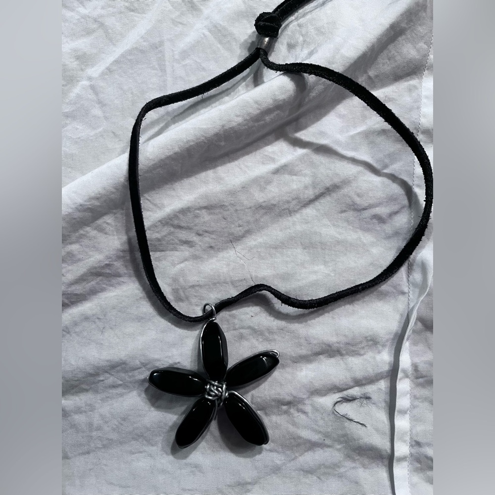 flower necklace